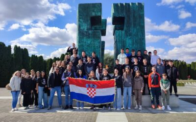 Terenska nastava osmaša u Vukovaru
