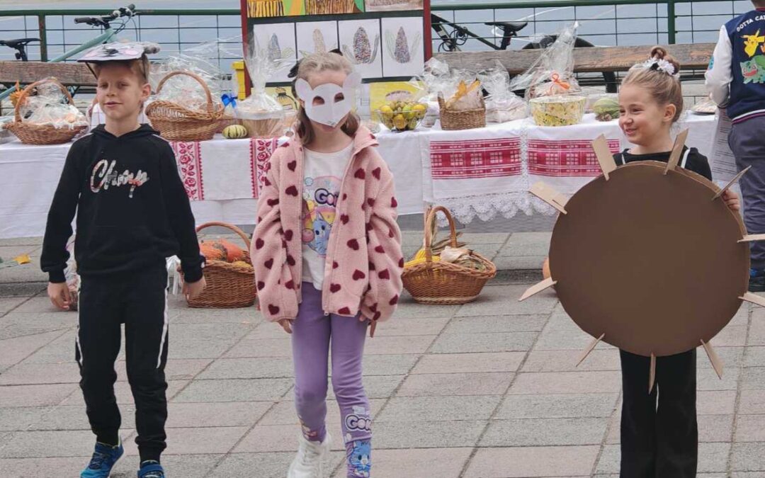 Sudjelovanje PB 2.b na obilježavanju Dana kruha