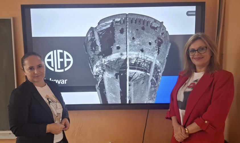 Predavanje Maje Weber