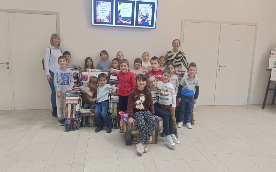 Posjet učenika 1.b Gradskoj knjižnici Požega